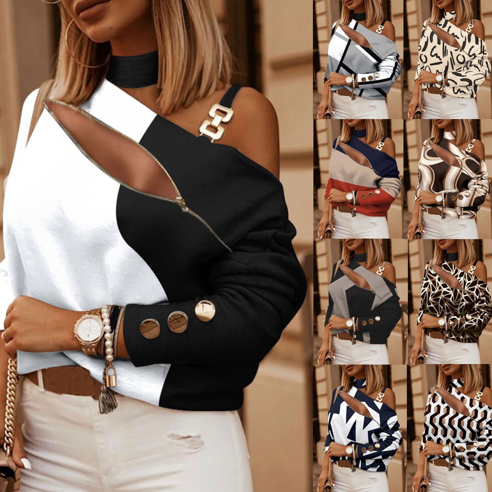 Blouse Off Shoulder - เสื้อเบลาส์เปิดไหล่สำหรับผู้หญิง พร้อมดีเทลกระดุม สายโซ่ คอพิมพ์ลาย ทรงปกติ คอกลม
