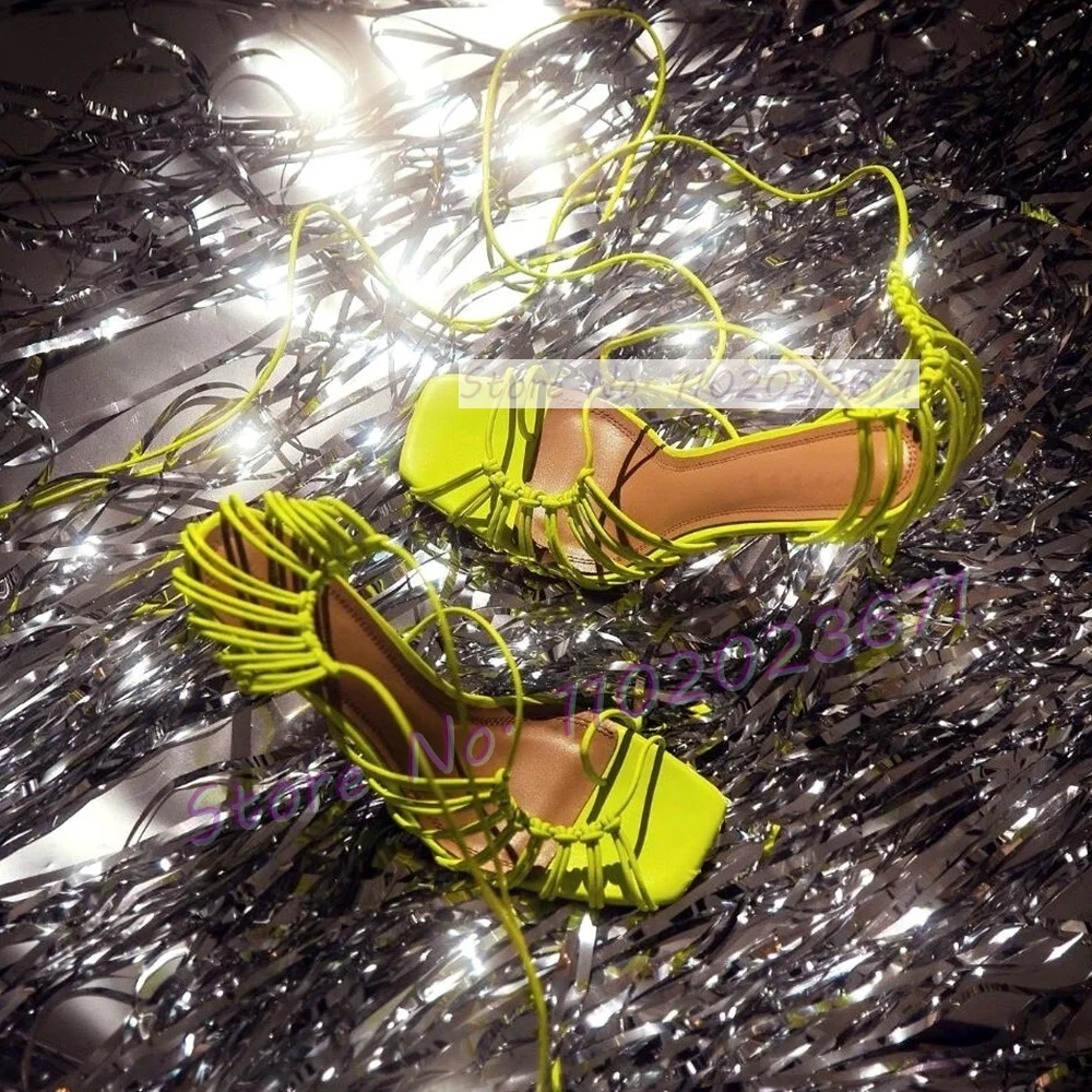 Sandal Strappy Heeled - เก๋ไก๋มีสายรัดฤดูร้อนของผู้หญิงแบบไขว้ส้นสูงบางหัวรองเท้าสี่เหลี่ยมเซ็กซี่สำหรับผู้หญิงรองเท้าแตะมีสายคาดรองเท้าชุดเดรส