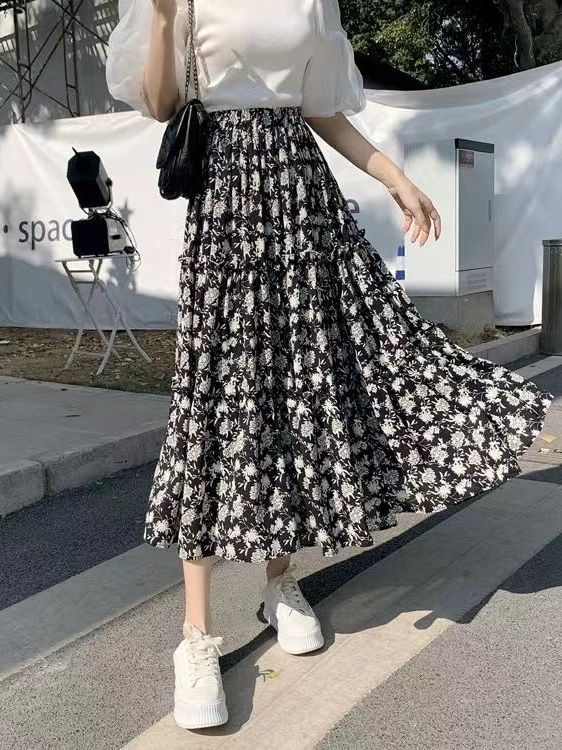 Midi Skirt Floral - กระโปรงทรงเอลายดอกไม้ ไซส์ใหญ่ เอวยางยืด กระชับสัดส่วน ใส่สบายช่วงฤดูร้อน เอวสูง
