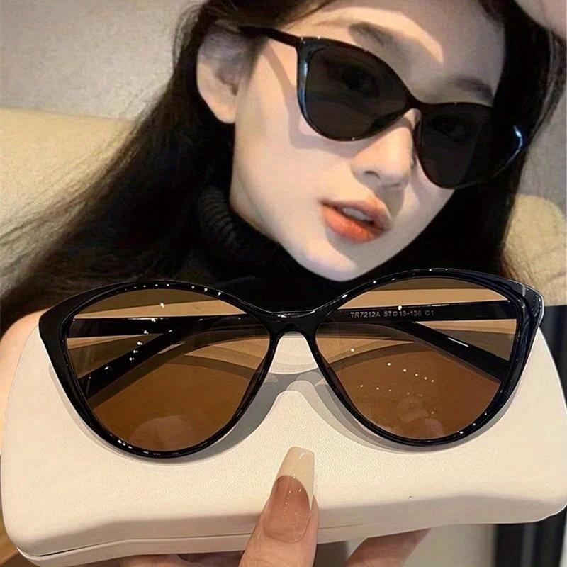 Sunglasses Cat Eye - แว่นกันแดดทรงแคทอายสไตล์เรโทร 1 ชิ้น สำหรับผู้หญิง แฟชั่นวินเทจ แนวพังก์