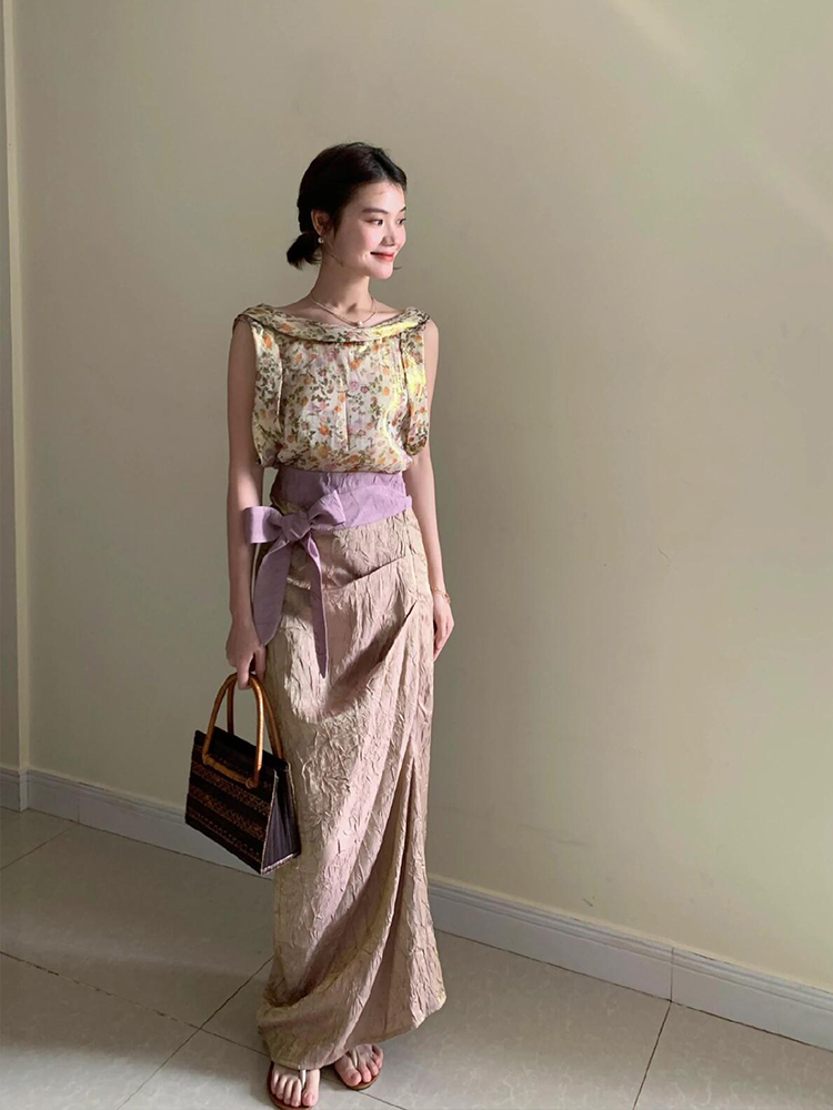 ชุดเสื้อแขนกุดลายดอกวินเทจ XZY - Midi Skirt Floral บทวิจารณ์และราคา