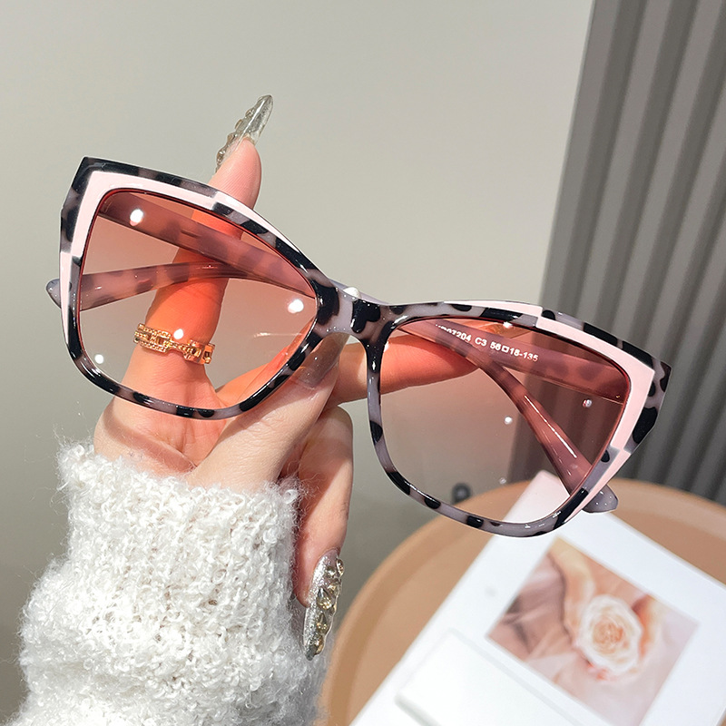 กรอบแว่นตาแฟชั่นทรงแคทอายสีสัน - Sunglasses Cat Eye บทวิจารณ์และราคา