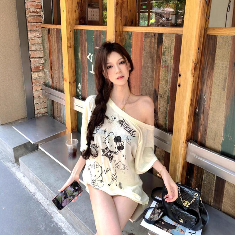 เสื้อป้องกันแสงแดด เฮลโล คิตตี - Blouse Off Shoulder บทวิจารณ์และราคา