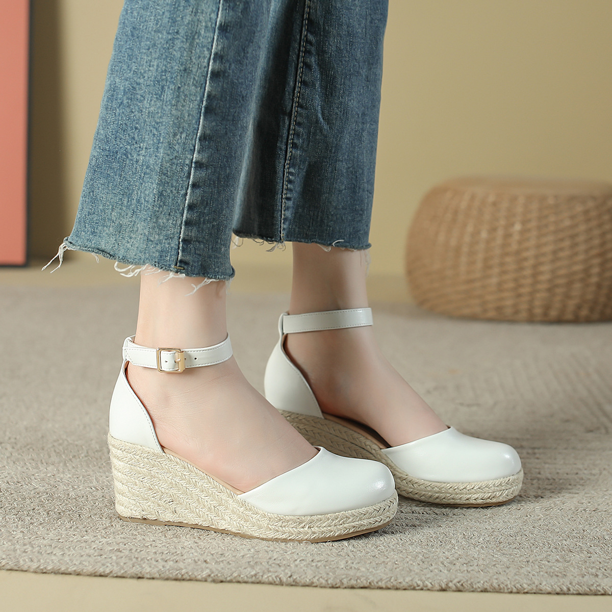 รองเท้าแตะส้นเตารีดแบบสานสำหรั - Wedge Espadrille Women บทวิจารณ์และราคา